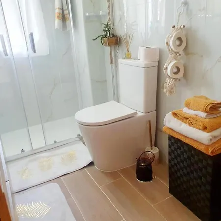 Grace House - Casa Inteira Holiday home Belinho